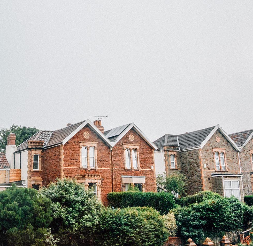 row-of-houses-in-bristol